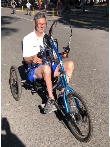 Triciclo adaptado vista 1